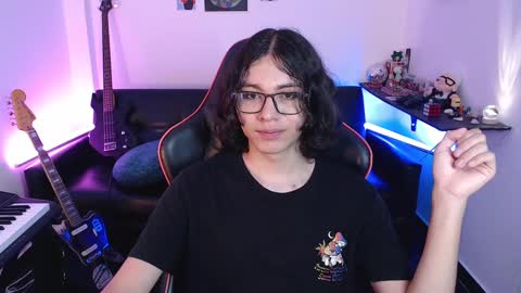 Snapshot of malik_harrison_ chatting on 03/09/25, 06:11 Malik online show from 03/09/25, 06:11