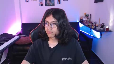 Snapshot of malik_harrison_ chatting on 10/20/25, 03:56 Malik online show from 10/20/25, 03:56