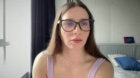 Snapshot of malina568708 chatting on 03/12/25, 02:23 malina568708 online show from 03/12/25, 02:23