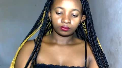 Snapshot of malinah01 chatting on 01/09/25, 01:45 malinah01 online show from 01/09/25, 01:45