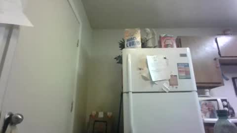 Snapshot of malinda702 chatting on 12/28/24, 12:15 malinda702 online show from 12/28/24, 12:15