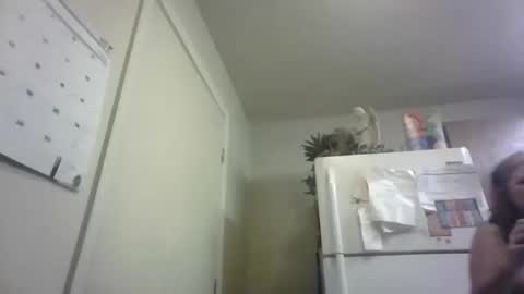 Snapshot of malinda702 chatting on 10/16/25, 07:09 malinda702 online show from 10/16/25, 07:09