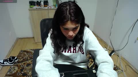Snapshot of mallorymyers chatting on 09/17/25, 07:04 mallorymyers online show from 09/17/25, 07:04