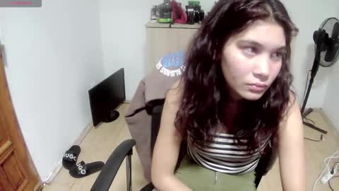 Snapshot of mallorymyers chatting on 10/09/25, 06:28 mallorymyers online show from 10/09/25, 06:28
