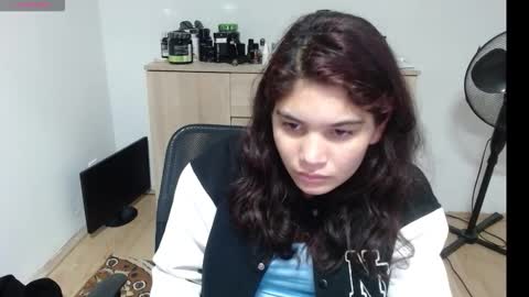 Snapshot of mallorymyers chatting on 10/12/25, 08:30 mallorymyers online show from 10/12/25, 08:30