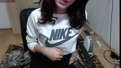 mallorymyers online show from 11/30/25, 06:56