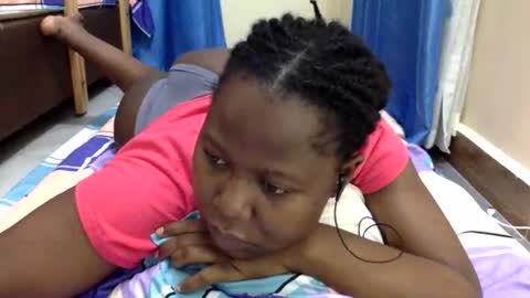 Snapshot of mamasita2023 chatting on 10/30/25, 07:32 mamasita2023 online show from 10/30/25, 07:32