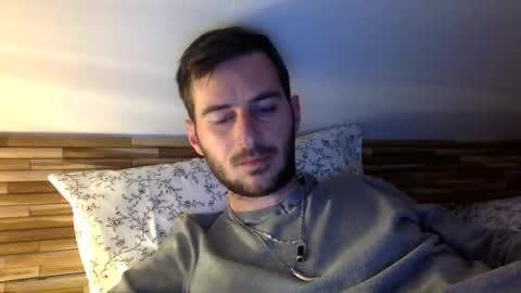 Snapshot of mamattv chatting on 02/22/25, 11:35 mamattv online show from 02/22/25, 11:35