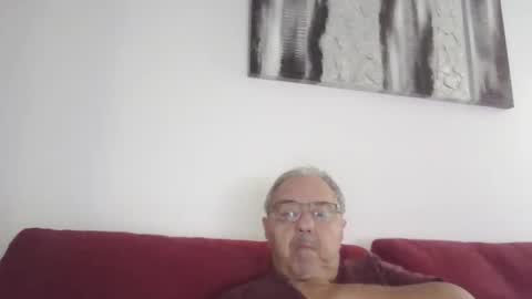 OLDMANFREE online show from 10/19/25, 05:35