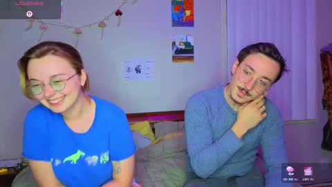 MamiCloudz online show from 10/08/25, 03:15