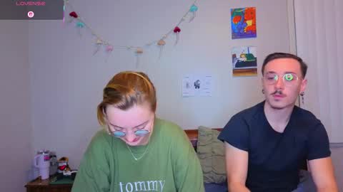 MamiCloudz online show from 10/18/25, 12:57