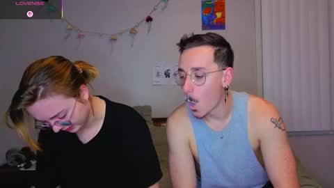 MamiCloudz online show from 10/27/25, 01:09