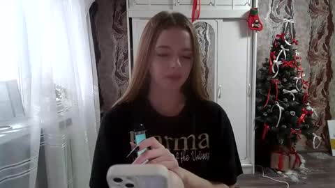 Snapshot of mamie_trish chatting on 12/05/24, 11:16 Mamie Trish online show from 12/05/24, 11:16