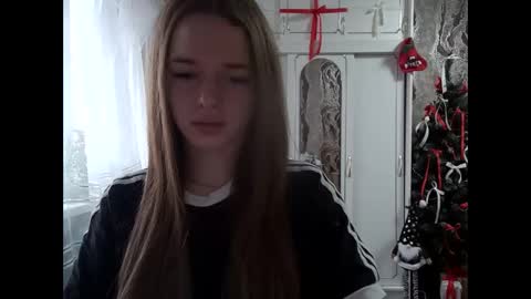 Snapshot of mamie_trish chatting on 12/15/24, 09:56 Mamie Trish online show from 12/15/24, 09:56