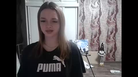 Snapshot of mamie_trish chatting on 01/28/25, 10:12 Mamie Trish online show from 01/28/25, 10:12