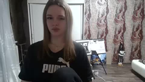 Snapshot of mamie_trish chatting on 02/09/25, 04:40 Mamie Trish online show from 02/09/25, 04:40