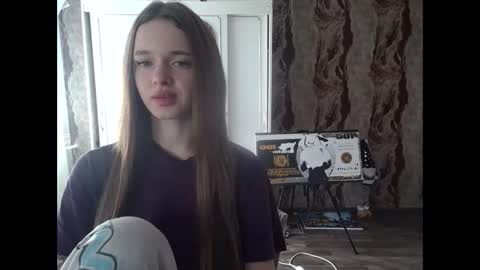 Snapshot of mamie_trish chatting on 02/18/25, 09:32 Mamie Trish online show from 02/18/25, 09:32