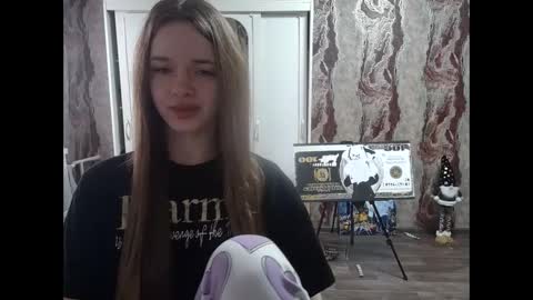 Snapshot of mamie_trish chatting on 02/20/25, 08:39 Mamie Trish online show from 02/20/25, 08:39