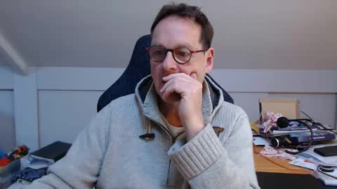 Snapshot of man2havefun chatting on 01/03/25, 01:47 man2havefun online show from 01/03/25, 01:47