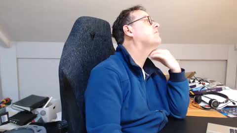 Snapshot of man2havefun chatting on 02/05/25, 10:08 man2havefun online show from 02/05/25, 10:08