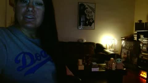 Snapshot of mandaloriangirlsfight chatting on 10/30/25, 06:52 mandaloriangirlsfight online show from 10/30/25, 06:52