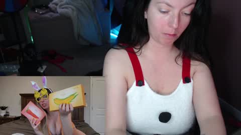 Snapshot of mandybabyxxx chatting on 12/15/24, 06:59 MandyBabyXXX online show from 12/15/24, 06:59