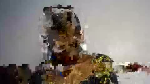 Snapshot of mandymia chatting on 10/16/25, 07:15 mandymia online show from 10/16/25, 07:15