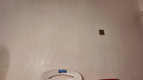 Snapshot of mandymia chatting on 11/19/25, 04:12 mandymia online show from 11/19/25, 04:12