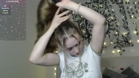 Mandy online show from 10/11/25, 03:10