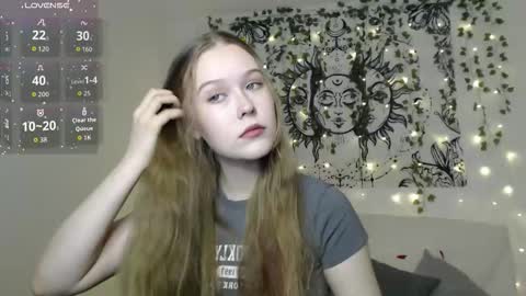 Mandy online show from 10/14/25, 03:13