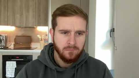 Snapshot of manlikeroca chatting on 11/24/25, 10:04 manlikeroca online show from 11/24/25, 10:04