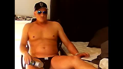 Snapshot of mantis011 chatting on 10/13/25, 03:34 ausie baby online show from 10/13/25, 03:34