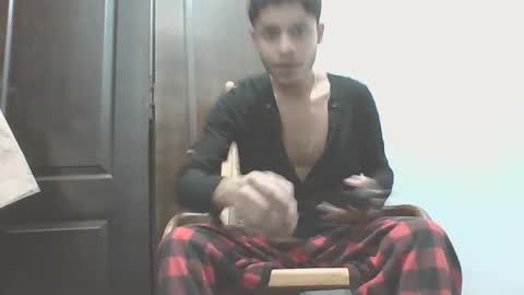 Snapshot of manuel444rl chatting on 02/10/25, 01:35 Manuel RL online show from 02/10/25, 01:35