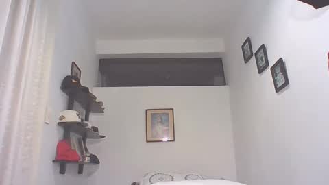 Snapshot of manuel444rl chatting on 02/24/25, 07:11 Manuel RL online show from 02/24/25, 07:11