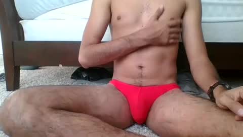 Snapshot of manuelm23 chatting on 11/16/25, 08:25 Manuel online show from 11/16/25, 08:25