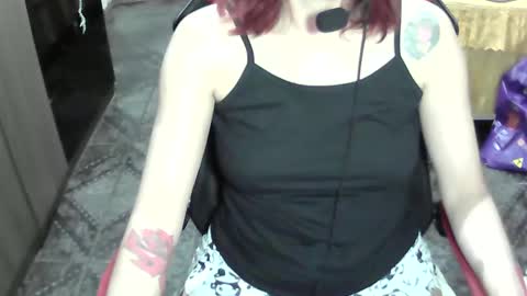 Manu Escarlate online show from 09/27/25, 03:55