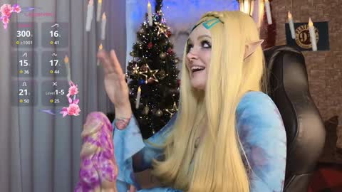 Snapshot of mao_me_meow chatting on 12/15/24, 11:23 Sasha online show from 12/15/24, 11:23