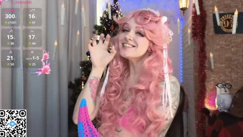 Snapshot of mao_me_meow chatting on 12/19/24, 08:23 Sasha online show from 12/19/24, 08:23