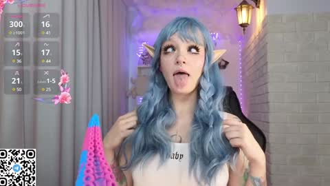 Snapshot of mao_me_meow chatting on 01/11/25, 08:22 Sasha online show from 01/11/25, 08:22