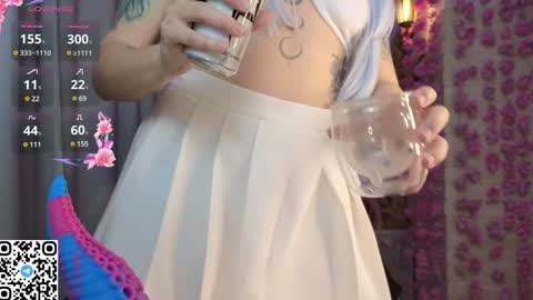 Snapshot of mao_me_meow chatting on 01/23/25, 08:15 Sasha online show from 01/23/25, 08:15