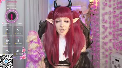 Snapshot of mao_me_meow chatting on 01/24/25, 11:26 Sasha online show from 01/24/25, 11:26