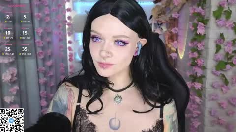 Snapshot of mao_me_meow chatting on 09/24/25, 08:17 Sasha online show from 09/24/25, 08:17