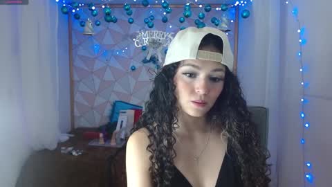 Snapshot of mapelove chatting on 01/04/25, 02:25 Mape online show from 01/04/25, 02:25