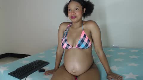 Snapshot of mar_aimy chatting on 03/06/25, 08:37 Mar online show from 03/06/25, 08:37