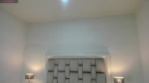 Mara online show from 01/09/25, 02:43