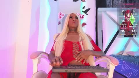 Snapshot of maraa_royal chatting on 11/01/25, 08:44 maraa_royal online show from 11/01/25, 08:44