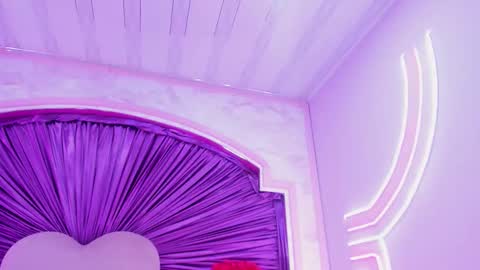 maralinette22 online show from 11/01/25, 11:34