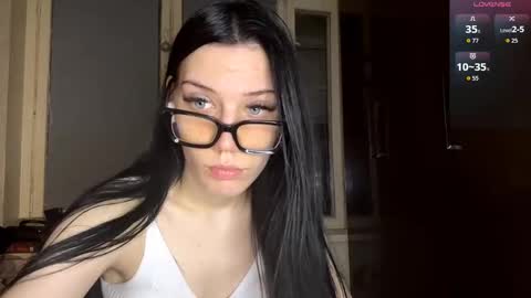 Snapshot of marandawerling chatting on 09/28/25, 06:02 Elizaveta online show from 09/28/25, 06:02