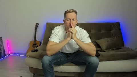 alex marvelxx online show from 10/27/25, 08:40