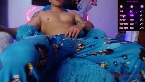 Snapshot of marc_locke chatting on 10/13/25, 11:27 Marc Locke online show from 10/13/25, 11:27